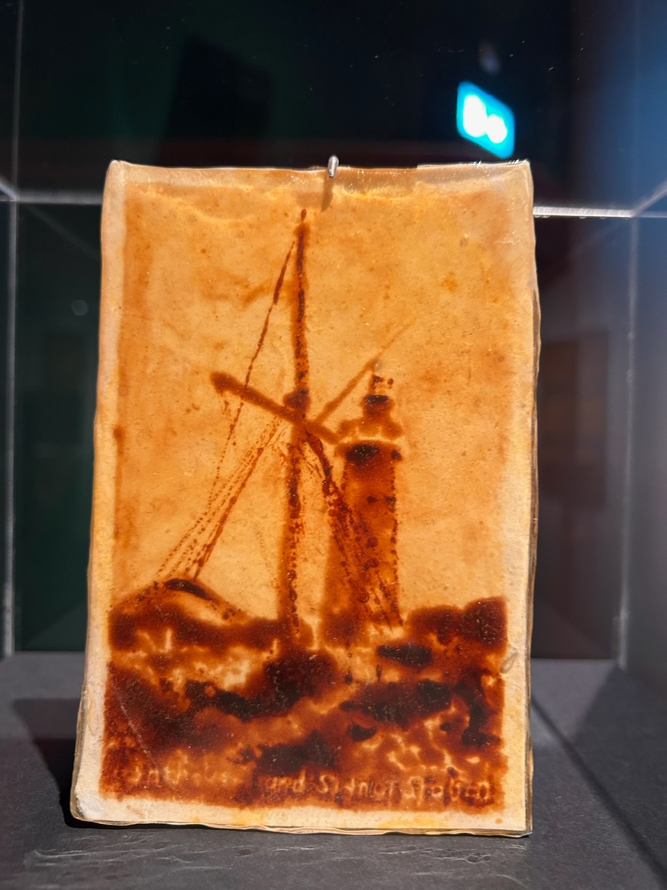 Images made with sugar present the bitter history of 19th century indentured labor practices in S. Africa's sugar economy, Zenaéca Singh, Museum Rietberg